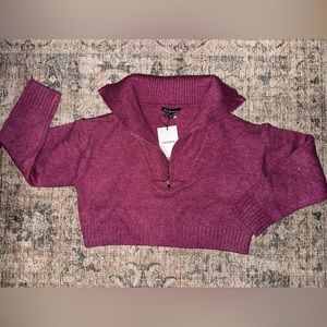 En Saison magenta sweater